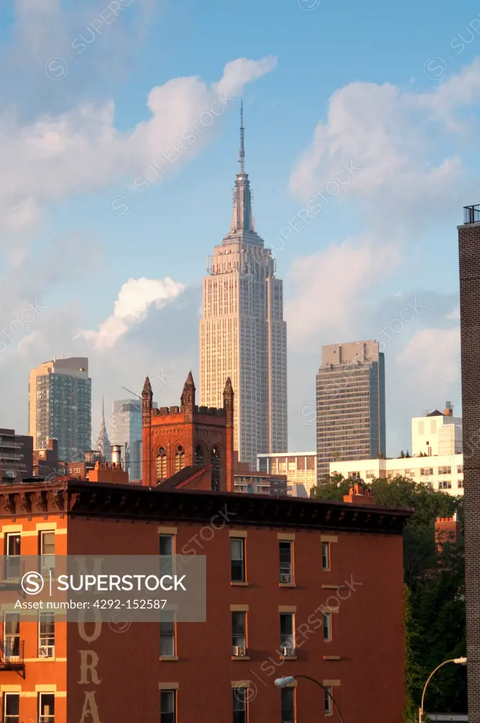 USA,New York, New York City, Manhattan, West Side, Empire State Building From Meat Packing District