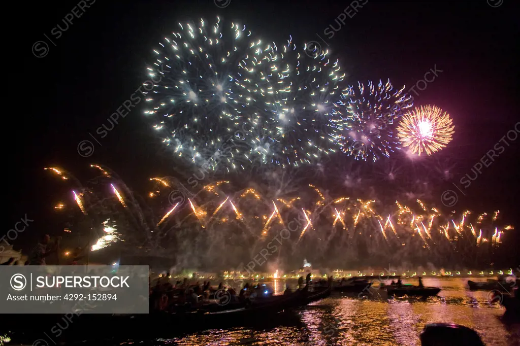 Italy, Veneto, Venice, fireworks for the Festa del Redentore