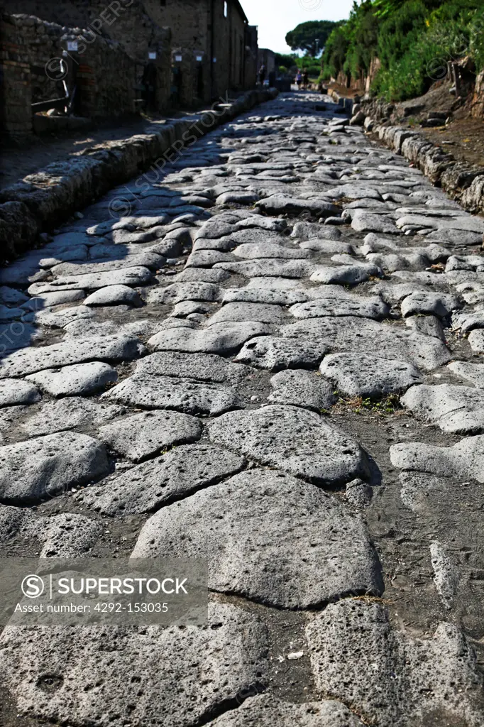 Italy, Campania, Pompei, paved road