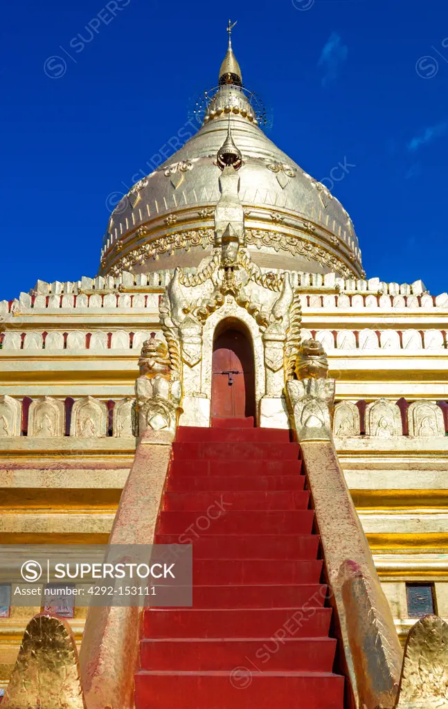 Myanmar, Bagan, the main pagoda of the Kuthodaw temple.
