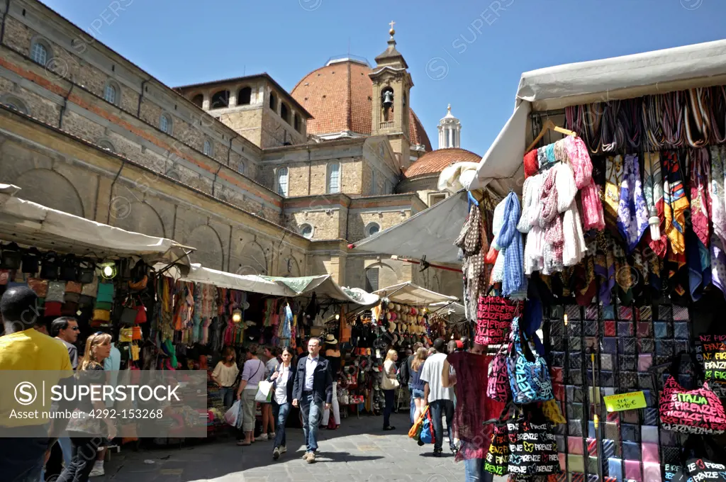 Italy, Florence, San Lorenzo, market