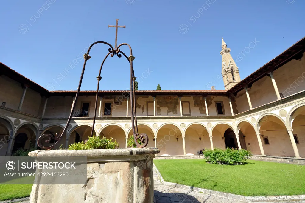 Italy, Florence, St. Croce, cloister