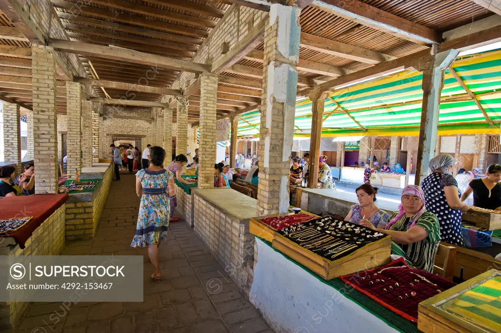 Uzbekistan, Bukhara, jewelery market