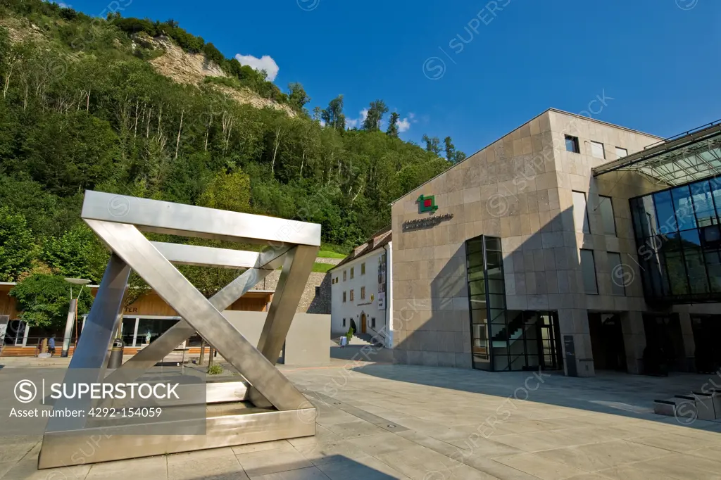 Liechtenstein, Vaduz, Stock exchange, Liechtensteinische Landesbank