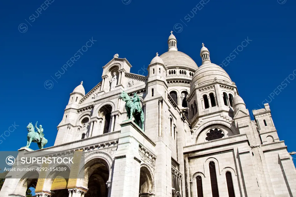 France, Ile de France, Paris, Montmartre, Sacre Coeur Basilica
