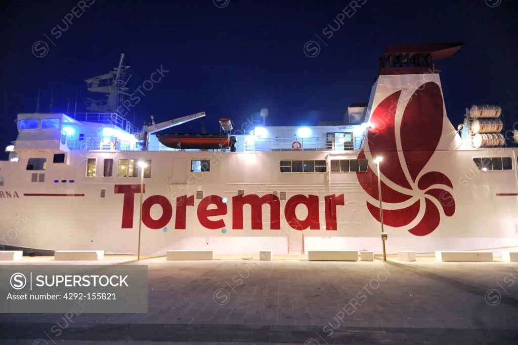 Italy, Tuscany, Capraia Island, ferry of Toremar company in port