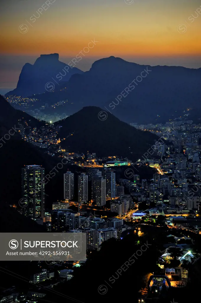 Brazil, Rio de Janeiro, city landscape from Sugarloaf cable car