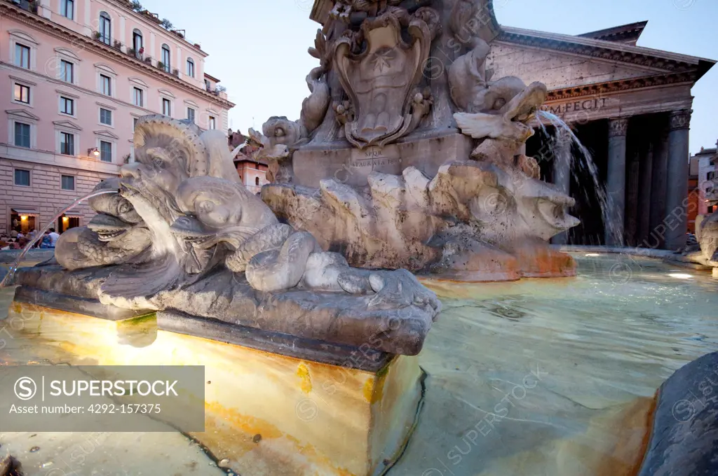 Italy, Lazio, Rome, Piazza della Rotonda Square, Fountain background the Pantheon
