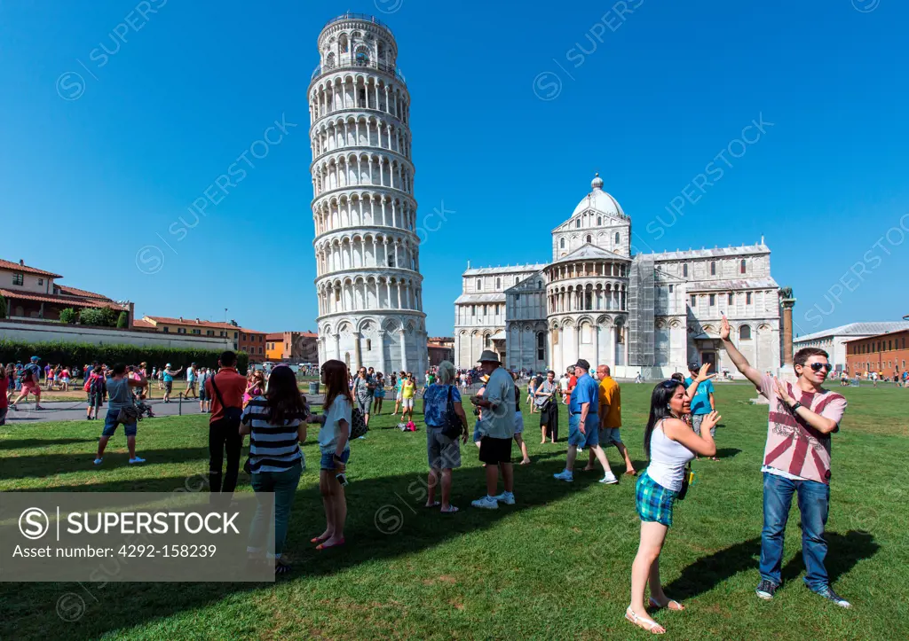 Italy, Pisa, Piazza Dei Miracoli, the Duomo and the Leaning Tower
