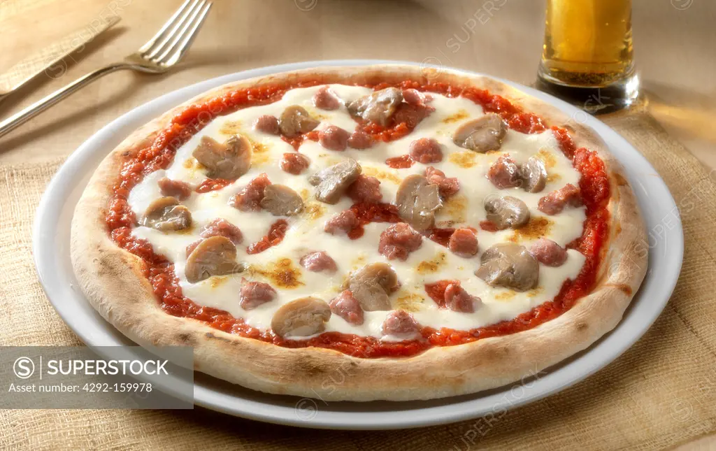 sausage and mushroom pizza