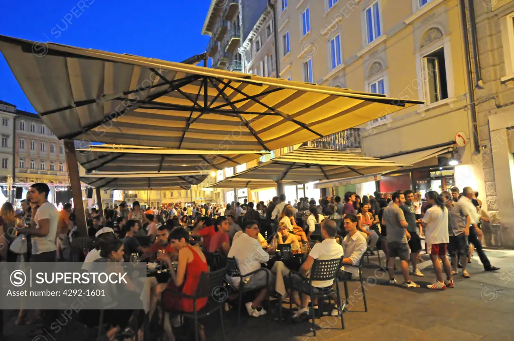Italy, Friuli, Trieste, Piazza della Borsa bars and restaurants