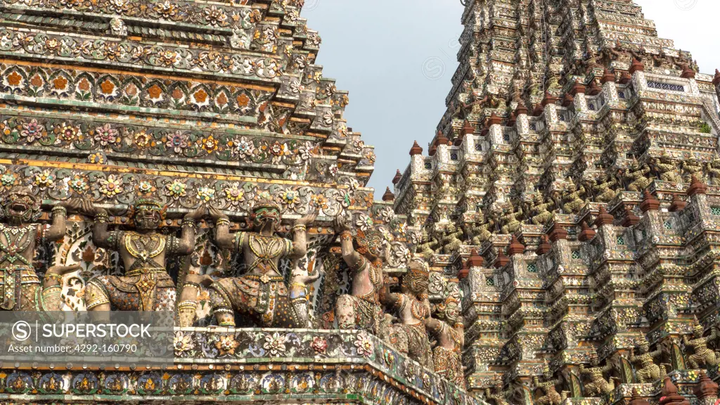 Prang, Wat Arun, Bangkok, Thailand