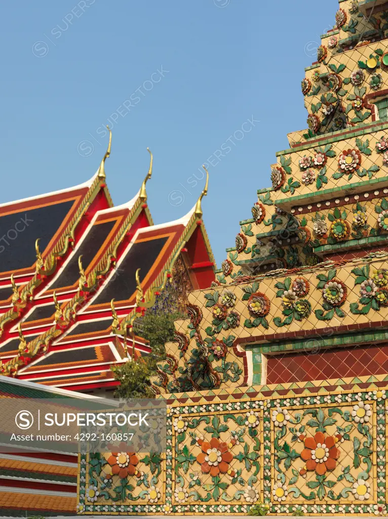 Detail of a Prang, Wat Pho, Bangkok, Thailand.