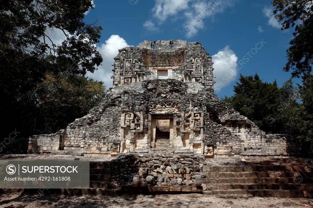 Mexico, Campeche State, Chicanna, archaeological mayan site, ruins, classic periods (years 300-800 A.D ) , structure XX, tallest building, Chac heads