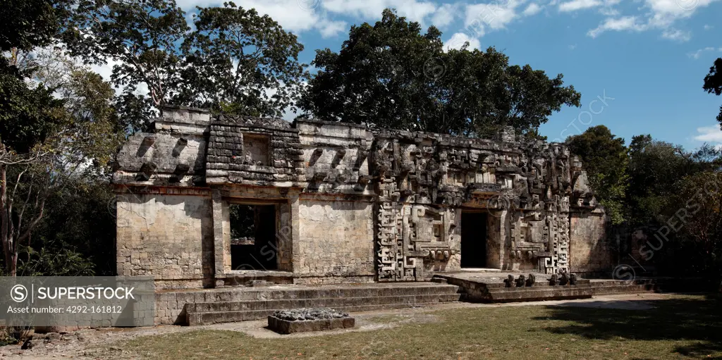 Mexico, Campeche State, Chicanna, archaeological mayan site, ruins, classic periods (years 300-800 A.D ) , structure II, Chenes monster portal, door is a gaping mouth