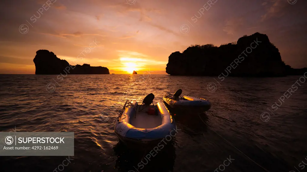 Asia, Thailand, Phuket, dive site Three Islets at dusk