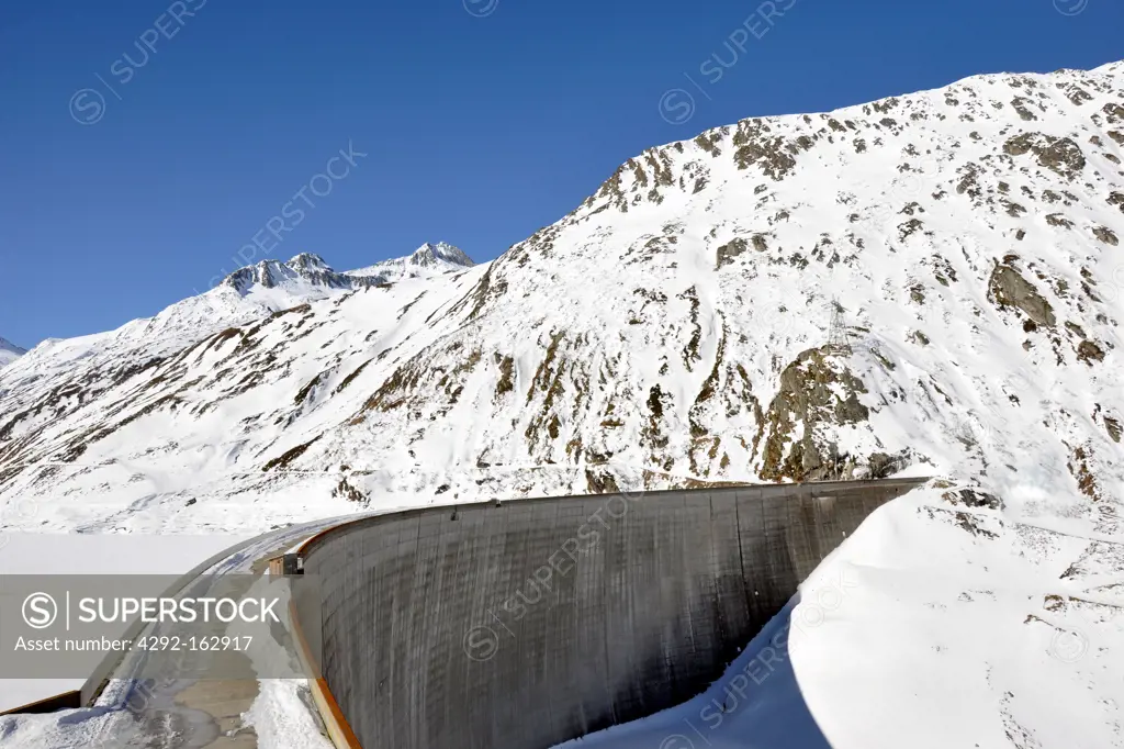 Lucomagno pass, dam, Switzerland
