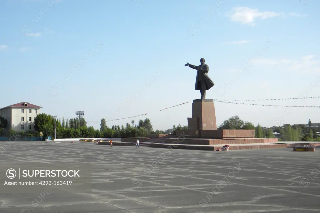 Lenin statue, Osh, kyrghizistan