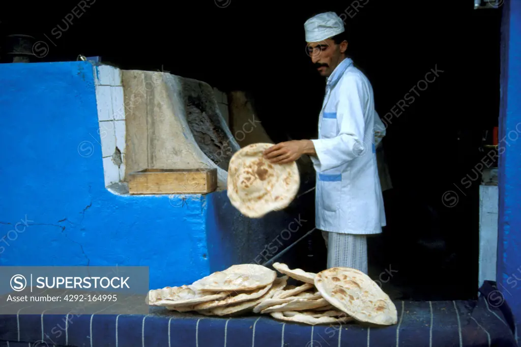 Iraq, Baghdad, baker