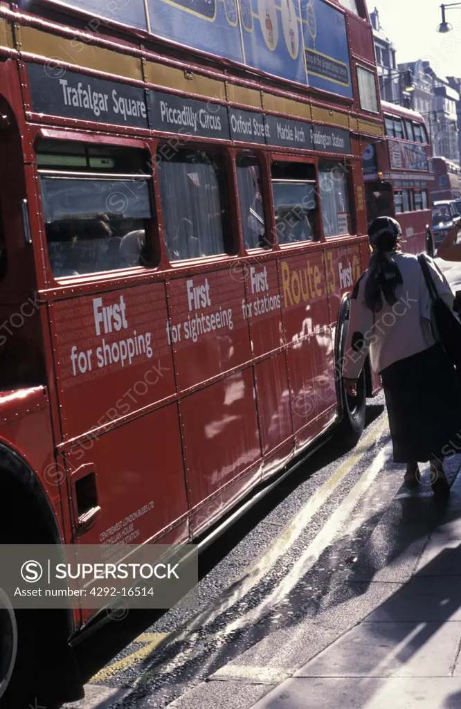 UK, England, London, red buses