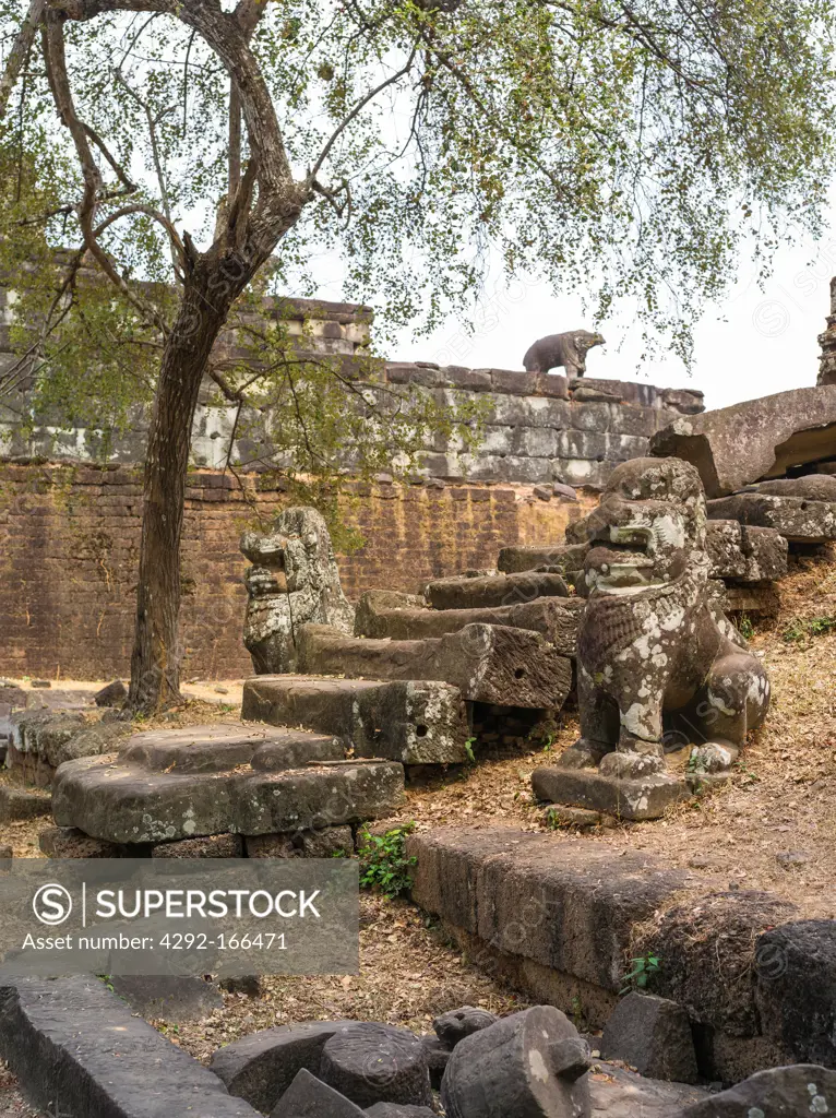 Stone Lions. Bakong. Angkor. Cambodia