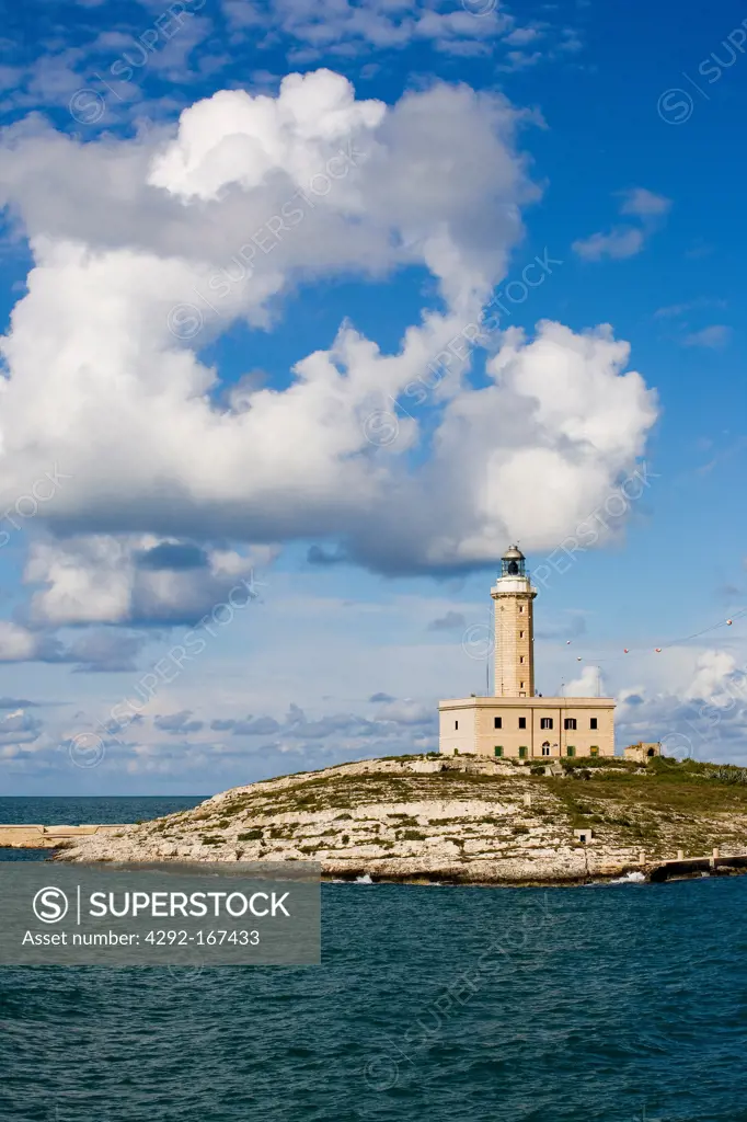 Italy, Apulia, Gargano, a lighthouse near trabucco San Nicola