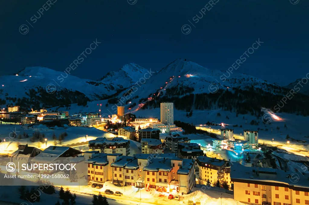 Italy,Piedmont, Valle di Susa, Sestriere, nocturnal view