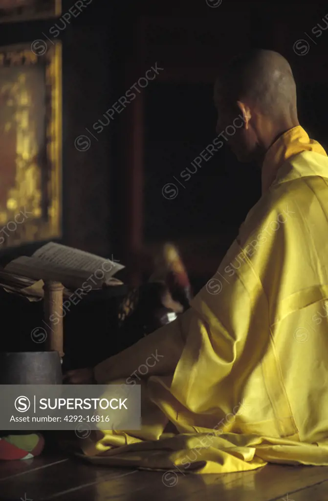 Vietnam, Ho Chi Minh City. Vinh Nghiem Pagoda