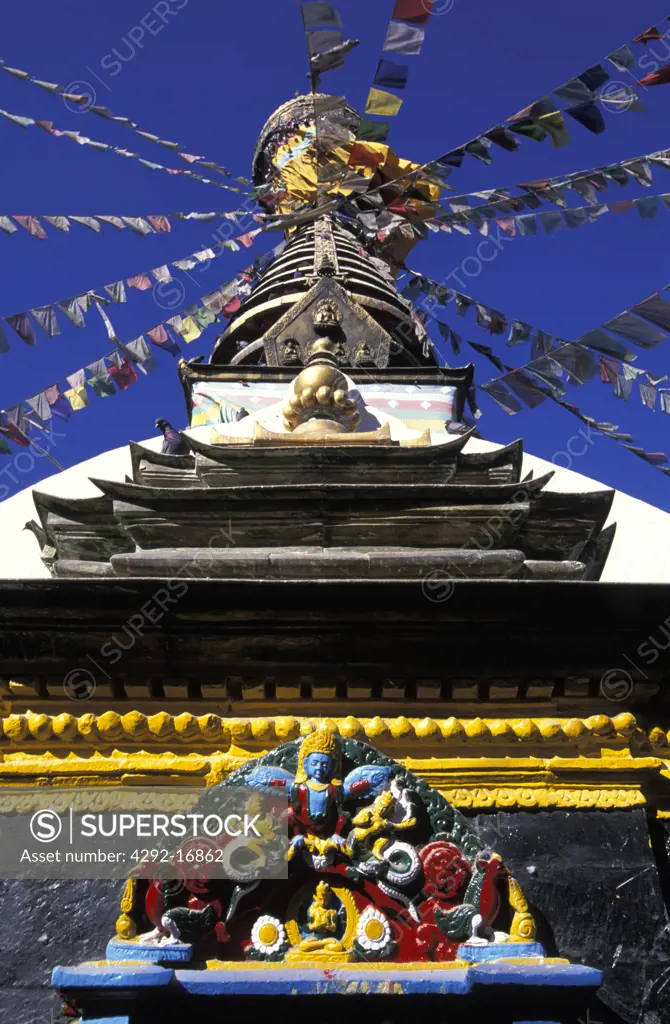 Nepal, Katmandu. Kathesimbu Stupa