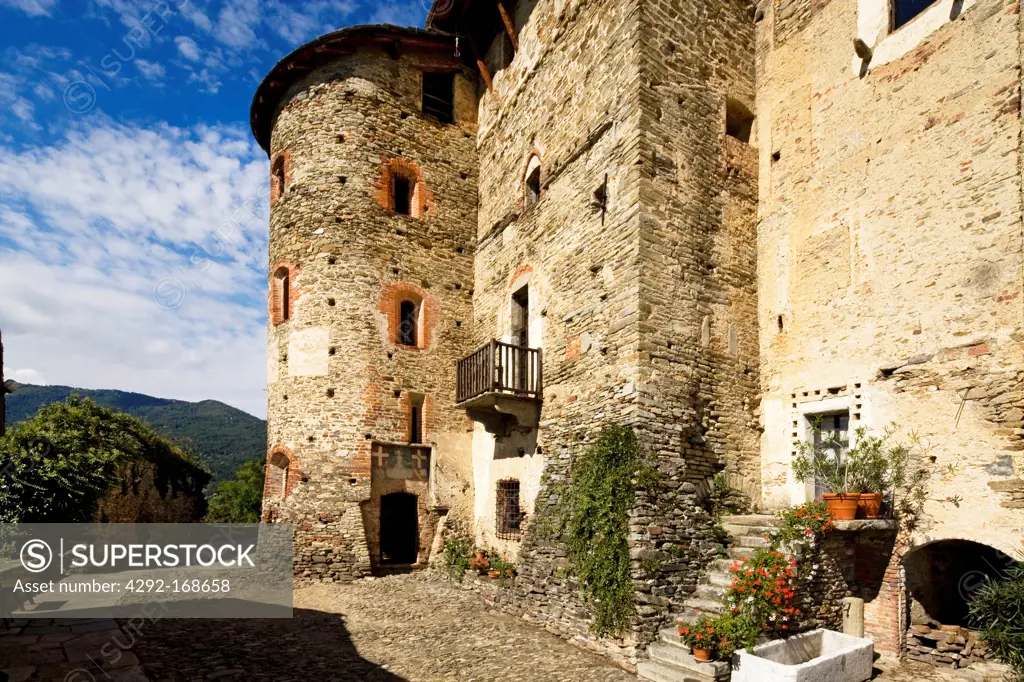 Italy, Piedmont, Bagnolo, Bagnolo castle