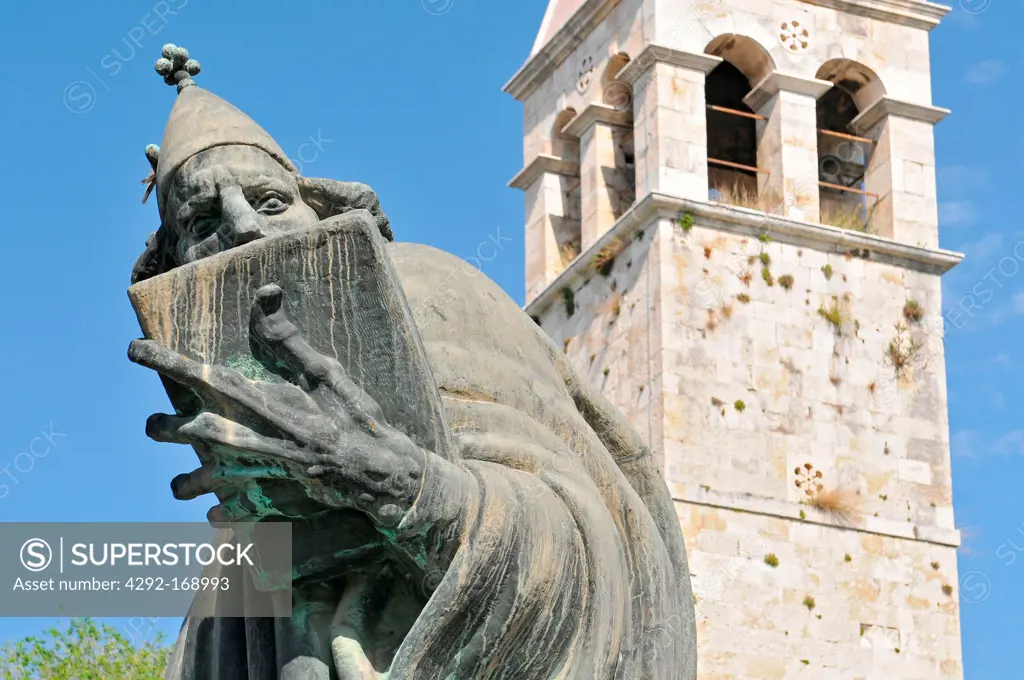 Croatia, Split, Statue of bishop Gregory of Nin and bell tower, Split
