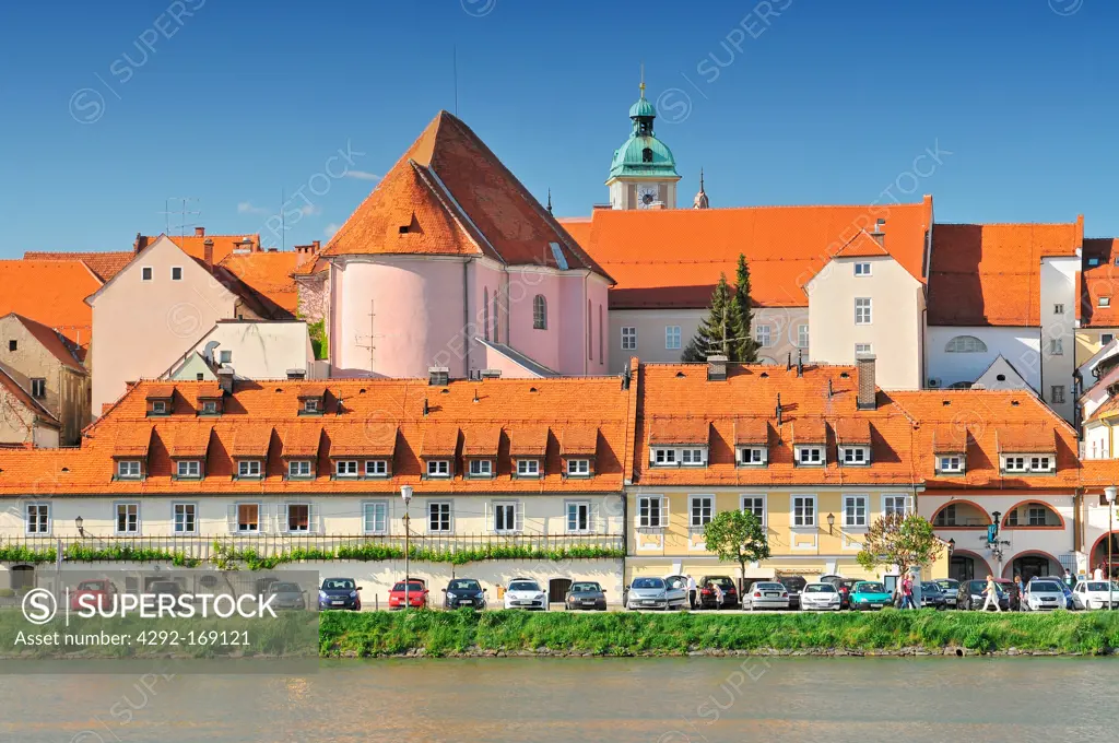 Slovenia, Maribor, Maribor's Old Town along the Drava river