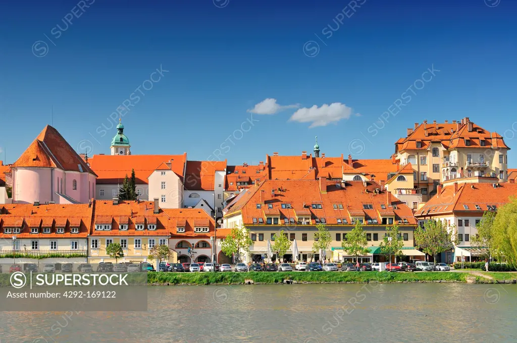 Slovenia, Maribor, Maribor's Old Town along the Drava river