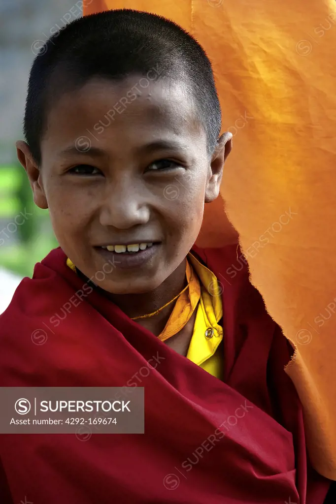India, Jammu and Kashmir, Ladakh, young monk at Lamayuru monastery, buddhist festival