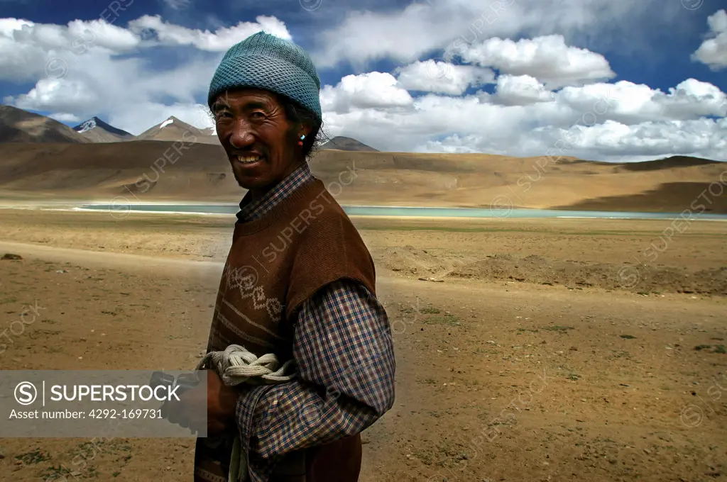 India, Ladakh, nomad man
