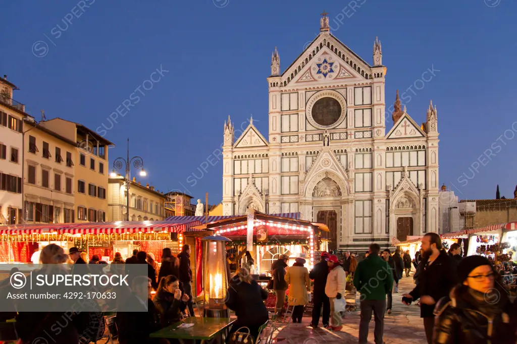 Italy, Tuscany, Florence, Santa Croce church and Christmas market.