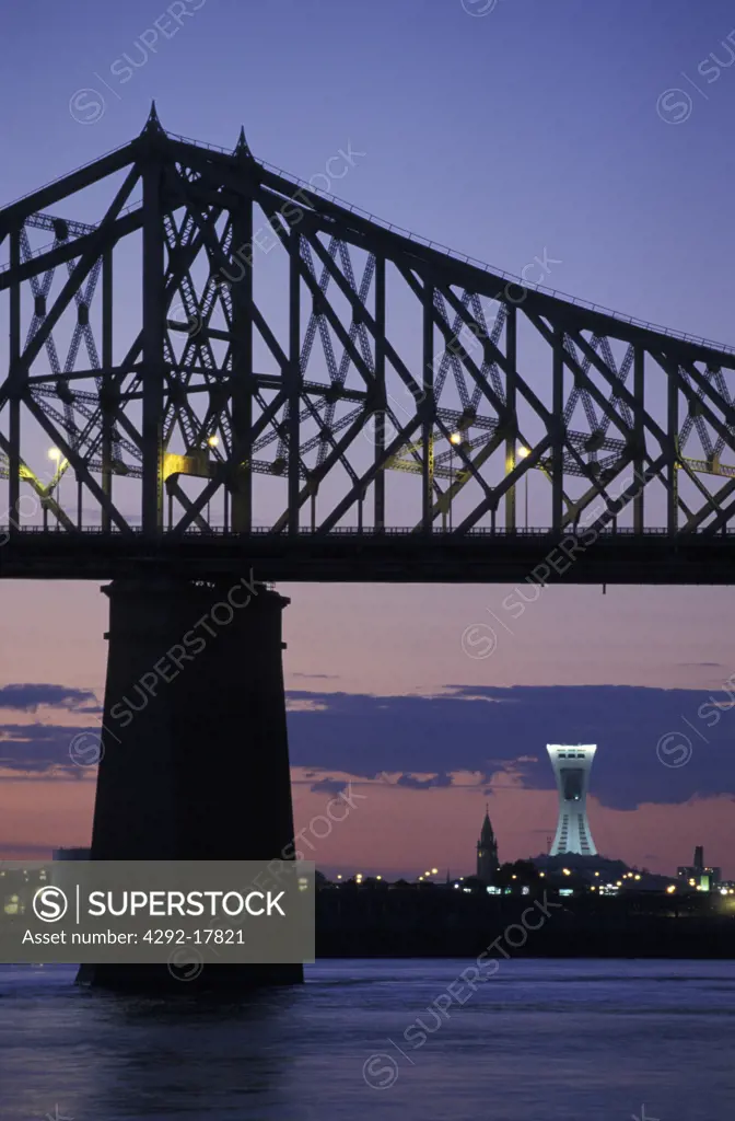 Canada, Quebec, Montreal, J. Cartier bridge