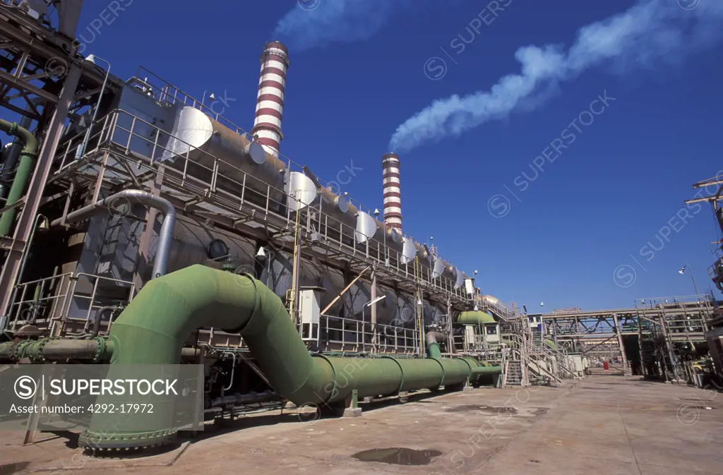 Kuwait, Kuwait City, desalination plant