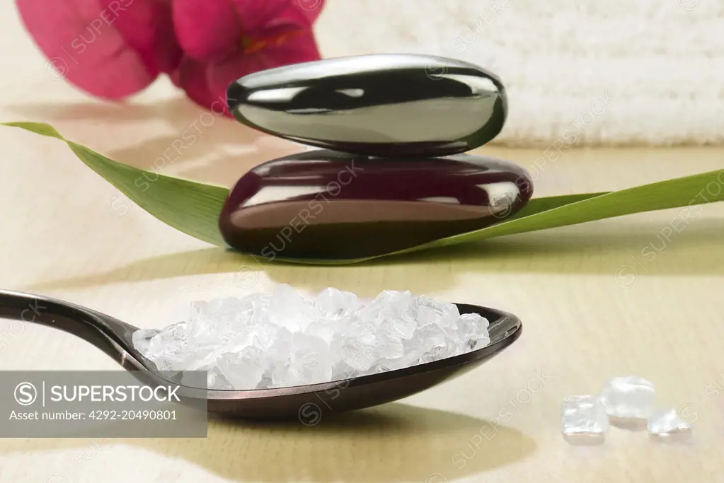 salt, alternative medicine