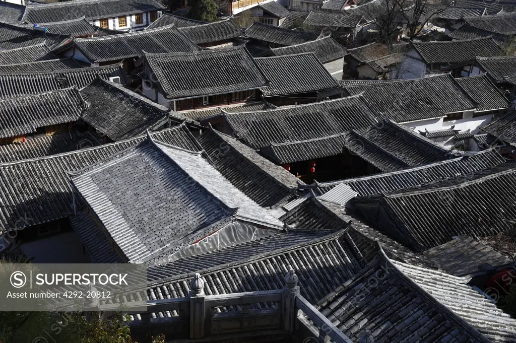 China, Yunnan, Lijiang roof tops