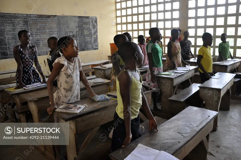 Togo, Notse, local school