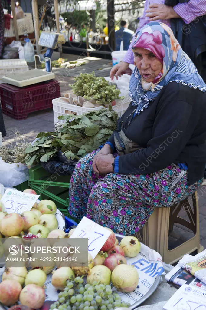 Turkey,outdoor market in Alanya the seller