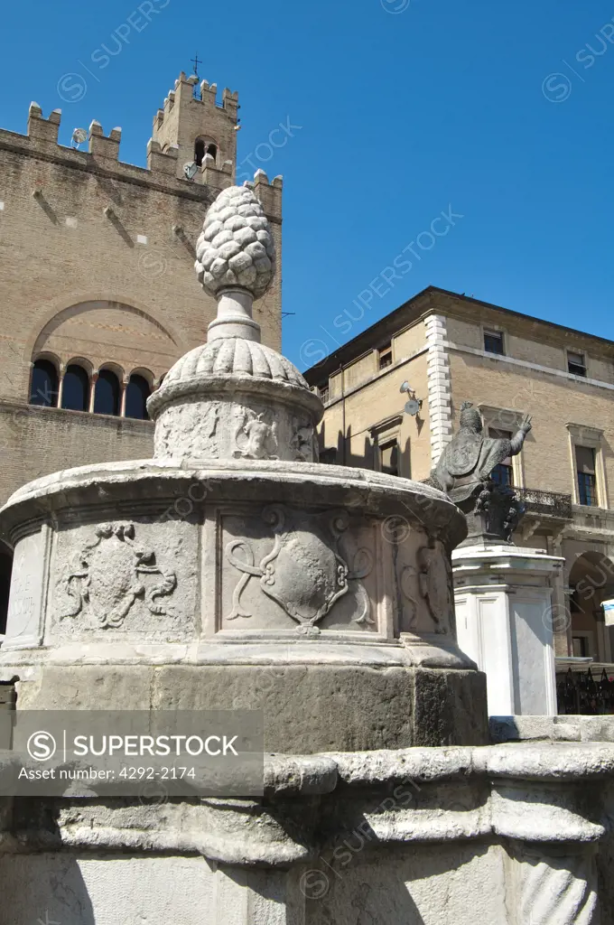 Italy, Emilia Romagna, Rimini, Cavour Square, Fontana della Pigna, Fountain