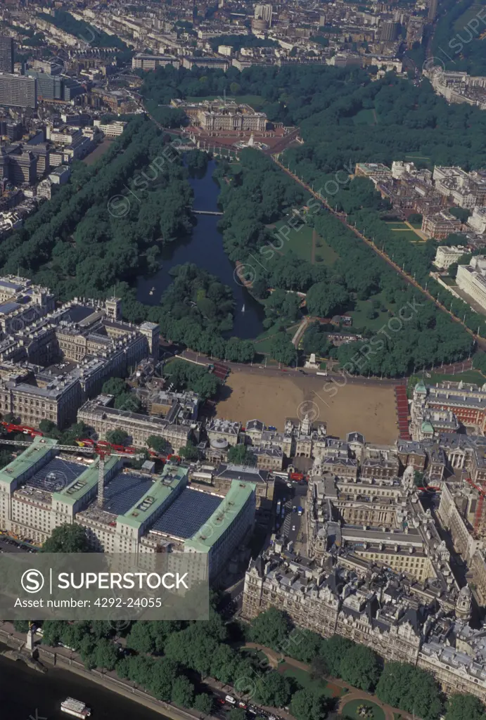 Uk, England, London, Whitehall and Buckingham Palace
