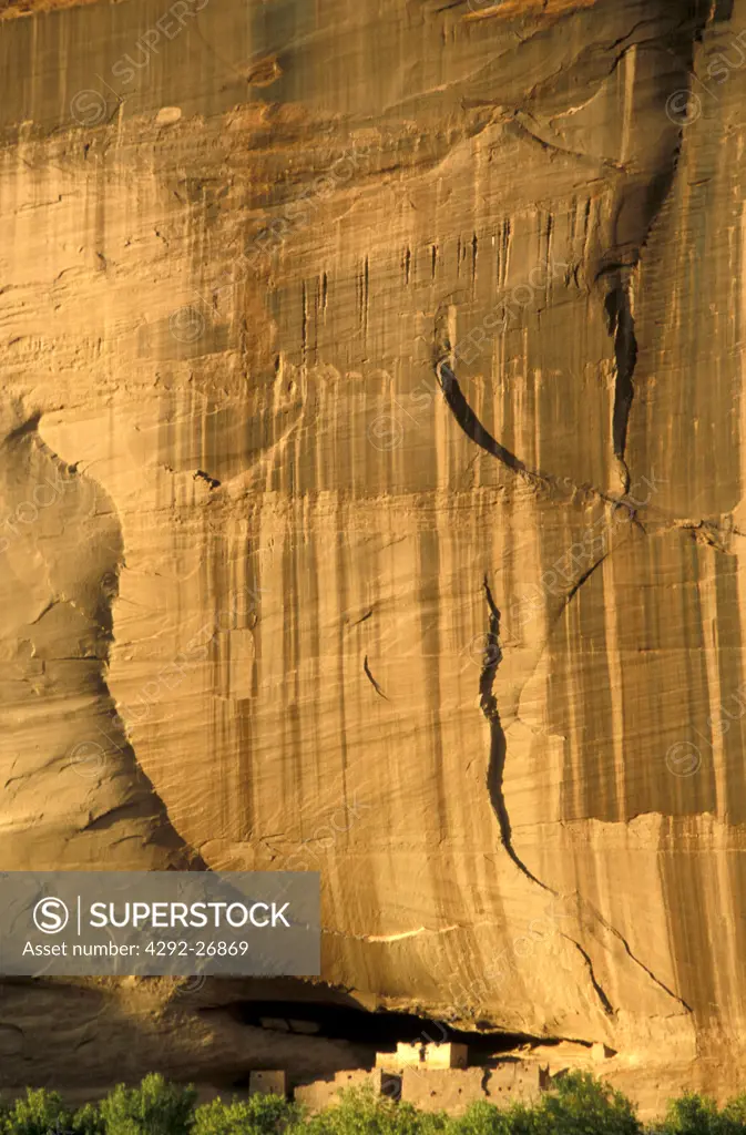 USA, Arizona, Navajo Lands, Canyon de Chelly National Monument, The White House Ruins