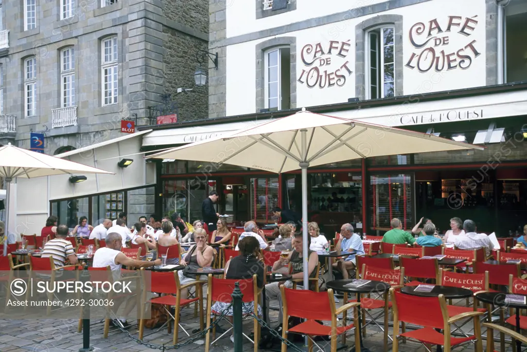France, Brittany, Saint Malo restaurant