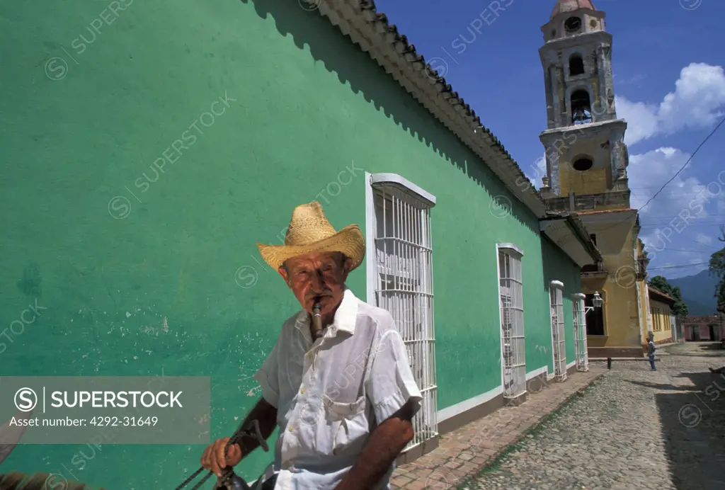 Cuba. Trinidad de Cuba. old farmer