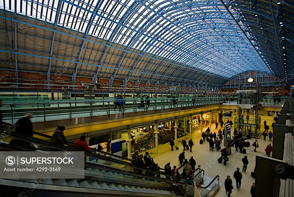UK, England, London, King's Cross, Saint Pancras Station