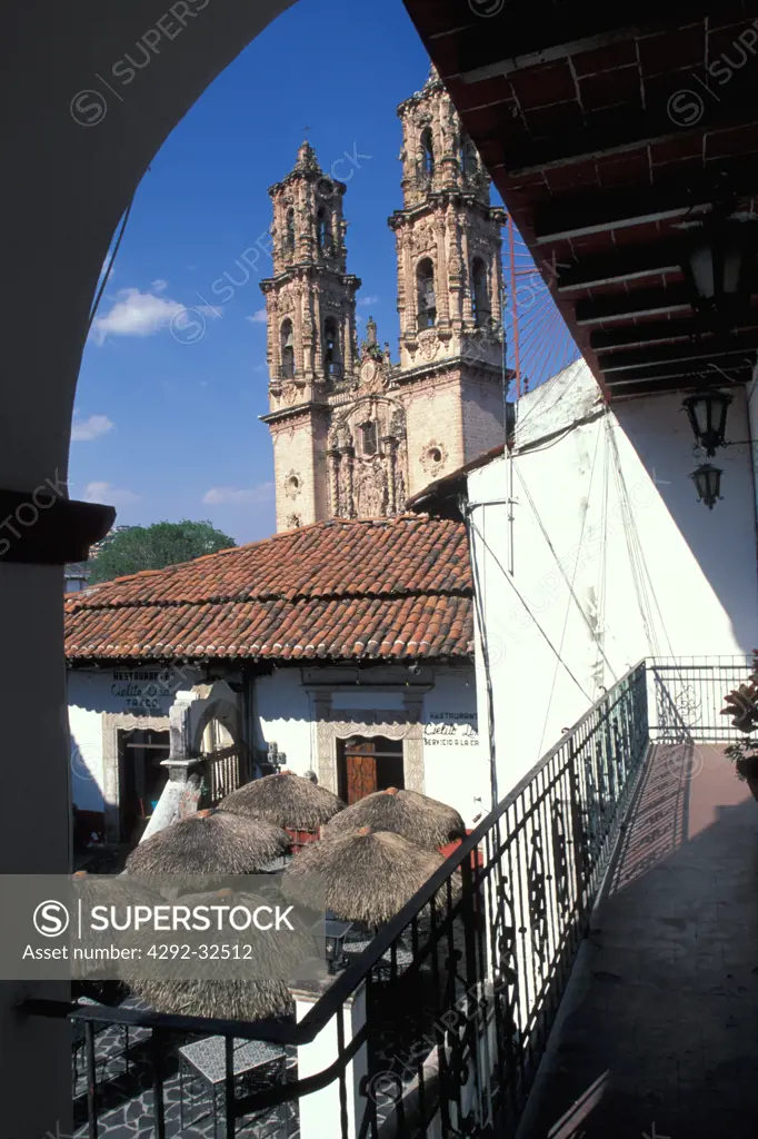 Mexico, State of Guerrero, Taxco. The Cathedral of Santa Prisca