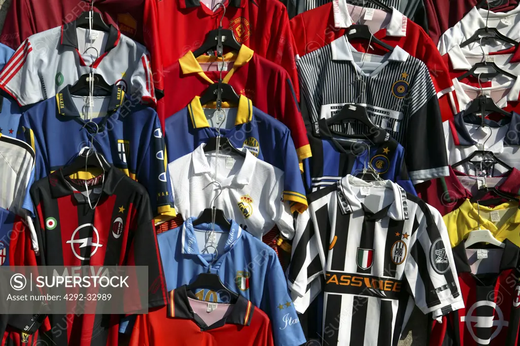 Italian Soccer Teams Shirts on sale in Italian market